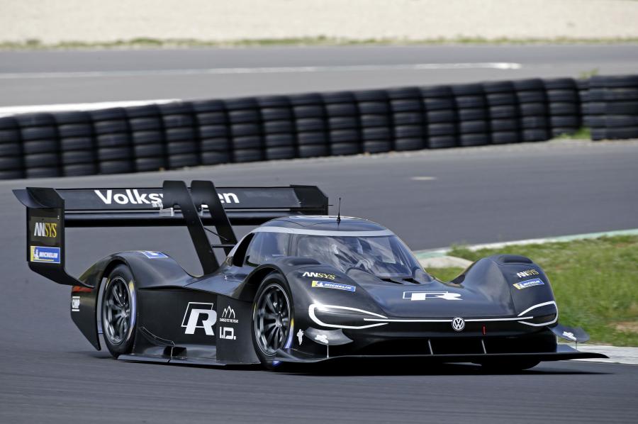  Volkswagen I.D. R Pikes Peak 2018 года  (фото 7 из 27)